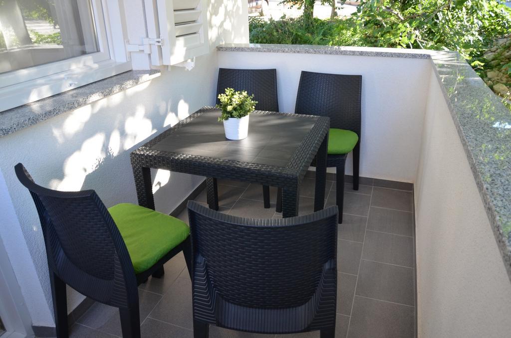 Apartments Mango Baška Esterno foto